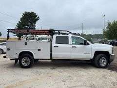 2016  Chevrolet  Silverado 3500HD  Crew Cab Pickup