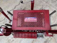 Maxis Automatic Feeder