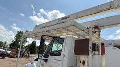 2007  International  7400  Bucket Truck