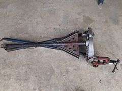 Pipe Threader Table