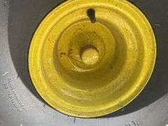 John Deere E130 Lawn Mower