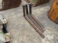 (3) Pallet Forks