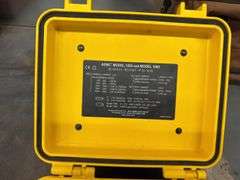 AEMC Model 1060 Megaohmmeter