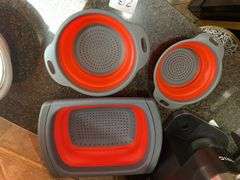 Pyrex Pans w/ Lids, Collapsible & regular strainers
