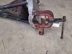Pipe Threader Table