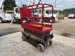 2000  Skyjack  SJIII 3219  Scissor Lift