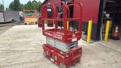 MEC  1330 SE  Scissor Lift