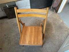(8) Folding Chairs