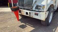 2007  International  7400  Bucket Truck