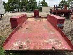 15’ Tilt Trailer