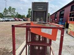 Handy Herman  24D  Man Lift