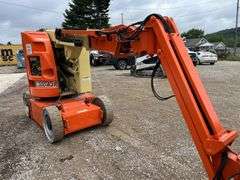 2008  JLG  E300AJP  Boom Lift