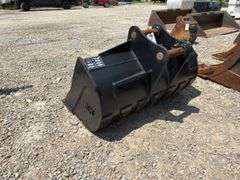 48” Excavator Smooth Lip Bucket