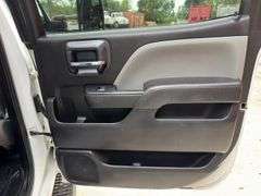 2016  Chevrolet  Silverado 3500HD  Crew Cab Pickup