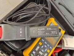 Fluke 123 Scopemeter Kit w/ Fluke 80i-1000s AC Current Probe