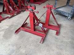 Pair of 2,500lbs Reel Jacks