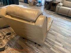 Leather Multimen Position Button Powered Recliner w/ USB Charging Port (UNSURE OF WORKING ABILITY)