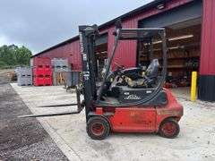 Komatsu  FG25  Forklift