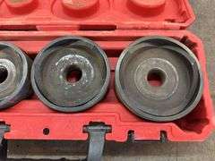 Milwaukee 2 1/2”- 4” Knockout Set