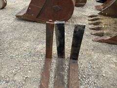 (3) Pallet Forks
