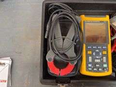 Fluke 123 Scopemeter Kit w/ Fluke 80i-1000s AC Current Probe