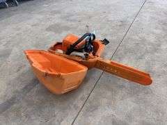 Stihl MS 290 20” Chain Saw & Cover