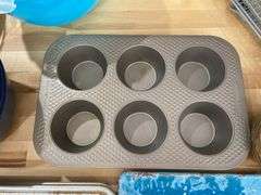 Mixing Bowls, Cookie Sheets, Wire Racks & Oven Pans