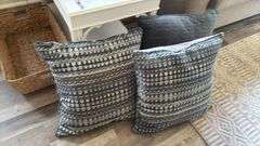 Wooden End Table w/ Lamps, Pillows, & Basket