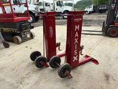 Pair of Maxis Pro-Jack