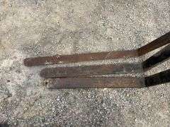 (3) Pallet Forks