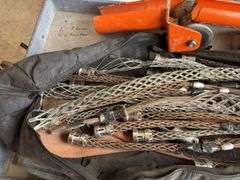 Large Assorted of Cable Basket Puller Grips