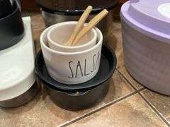 Mixer & Mixing Bowls