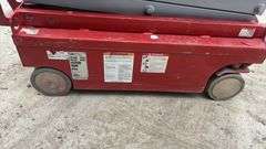 MEC  1330 SE  Scissor Lift