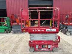 2019  MEC  1330 SE  Scissor Lift