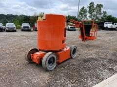 2008  JLG  E300AJP  Boom Lift