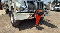2007  International  7400  Bucket Truck