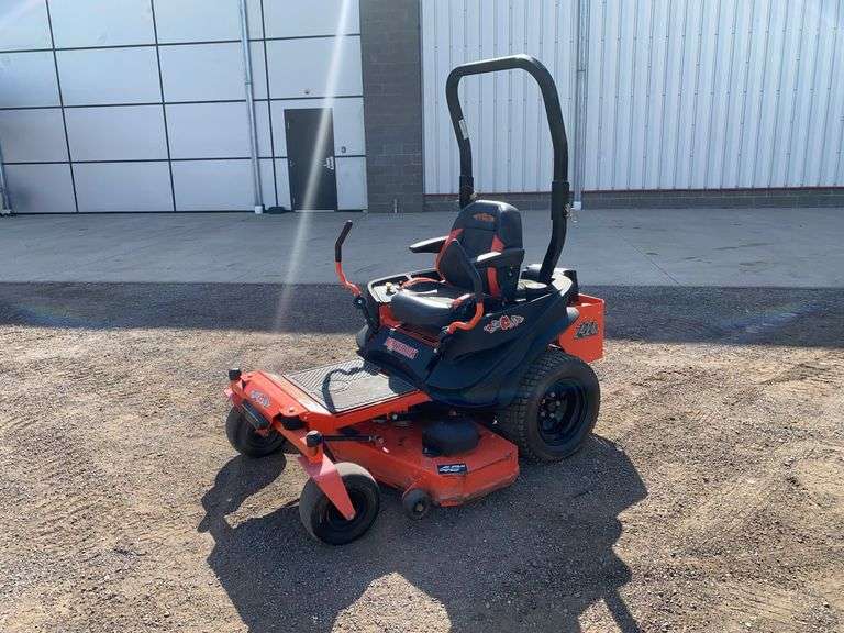 Bad Boy  Maverick  Zero-Turn Mower