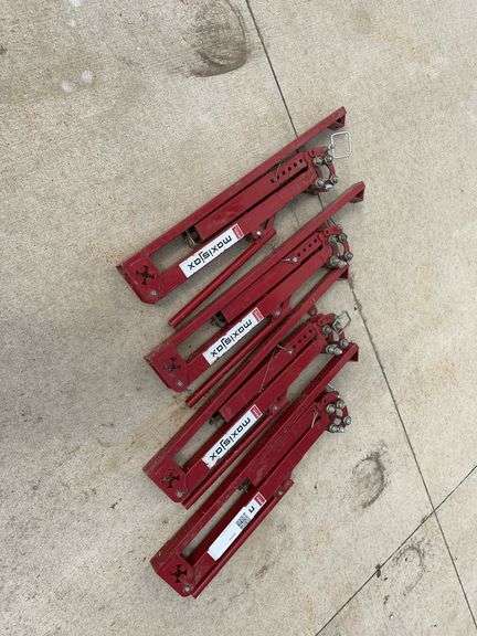 (2) Pairs of Maxisjax Reel Stands