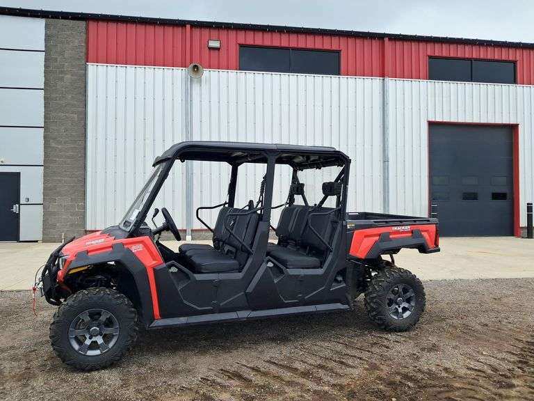 2021  Tracker  800SX LE Crew  Side X Side