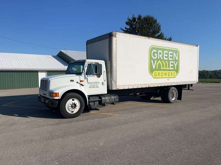 1995  International  4700  Box Truck