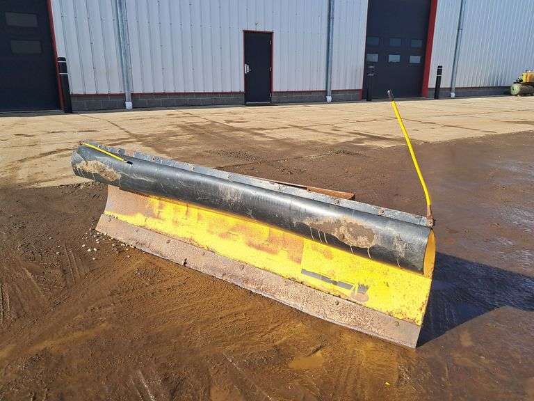 Myer Q/A Angled Plow