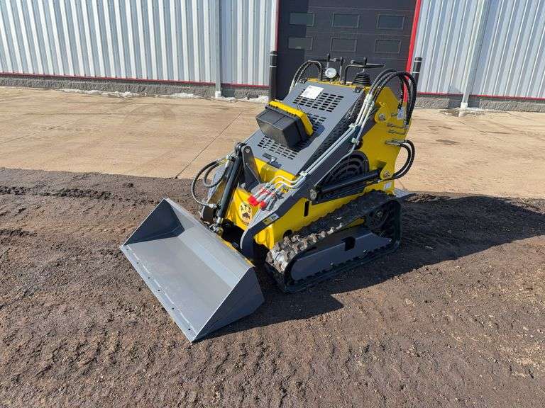 ATS-T460 Mini  Stand-On Skid Loader
