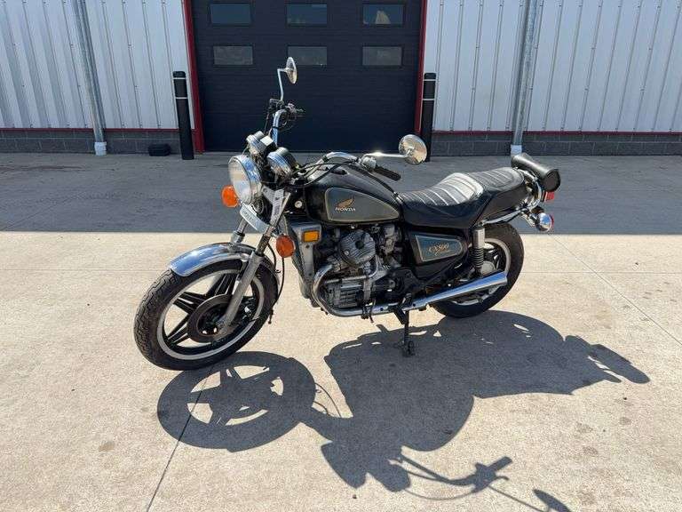 1981 Honda CX500C Motorcycle