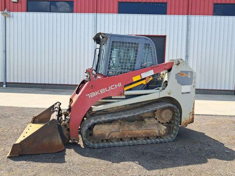 2016  Takeuchi  TL-10CRH  Skid Loader