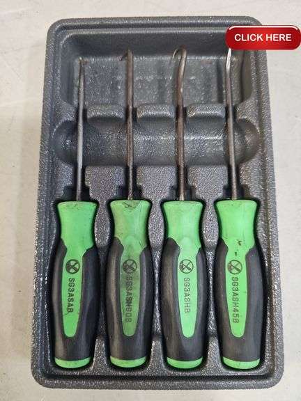 Four-piece hook and pick tool set with green handles - Rideau Auctions
