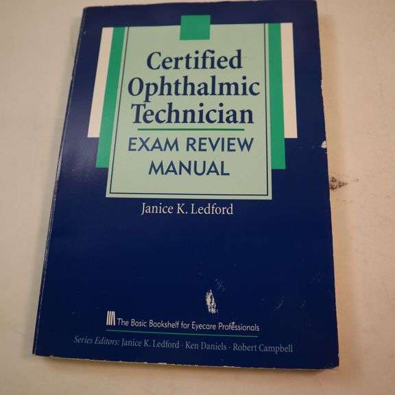 Certified Ophthalmic technician Exam Review Manual - Rio Grande Trade