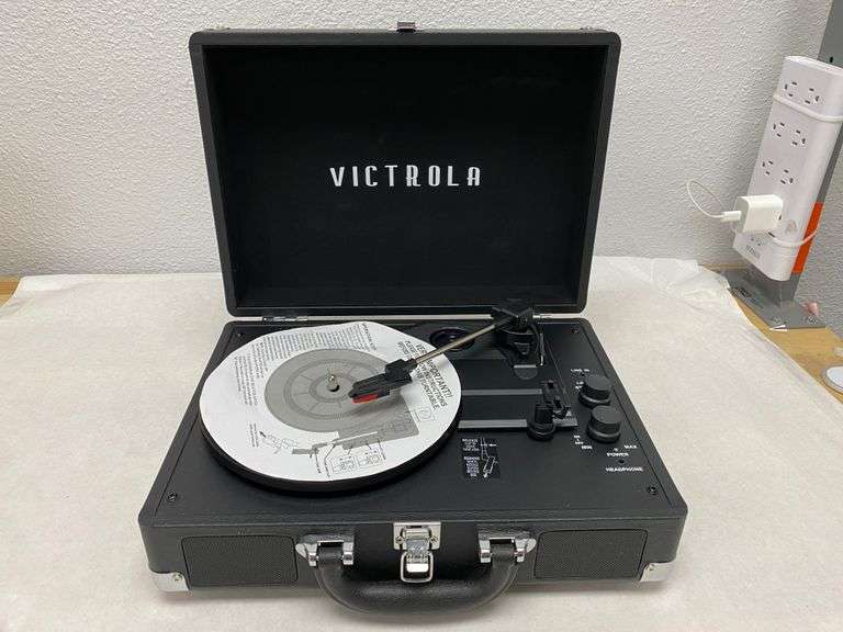 Victrola Suitcase Record Player Rio Grande Trade