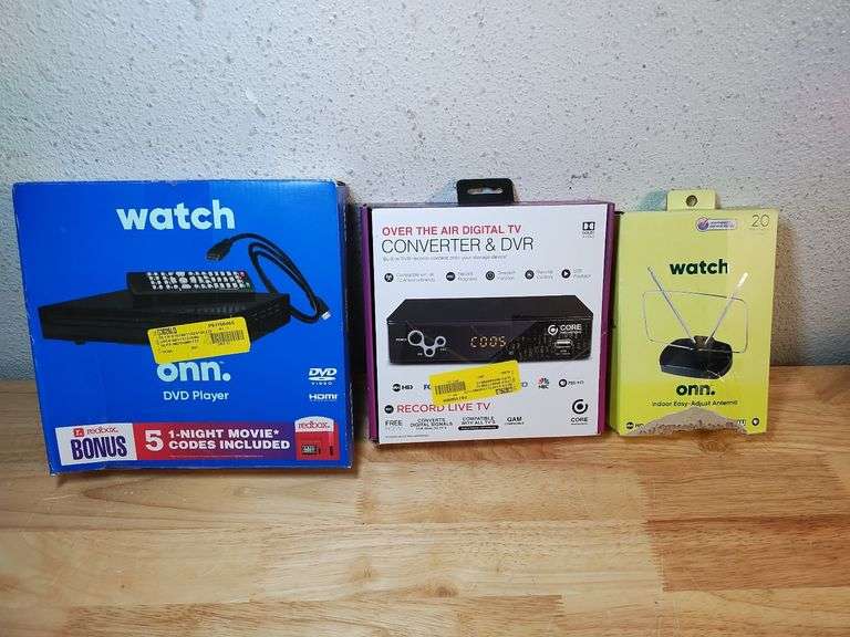TV Bundle: Antenna, DVD Player, & Converter | Open Box