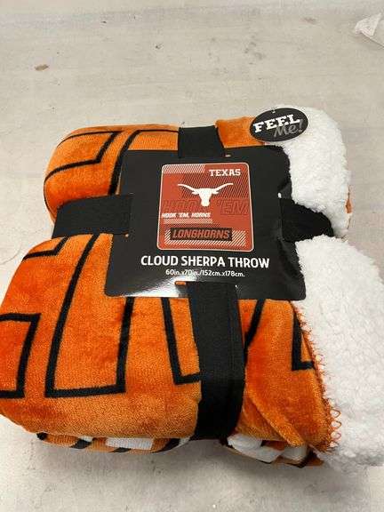 Cielo’s Legacy Throw Blanket With Sherpa Lining (Choose your pattern) main image 1