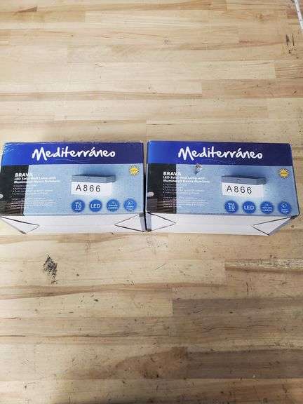 Mediteraneo Brava LED Solar Wall Lamp Set , Like New/Open Box